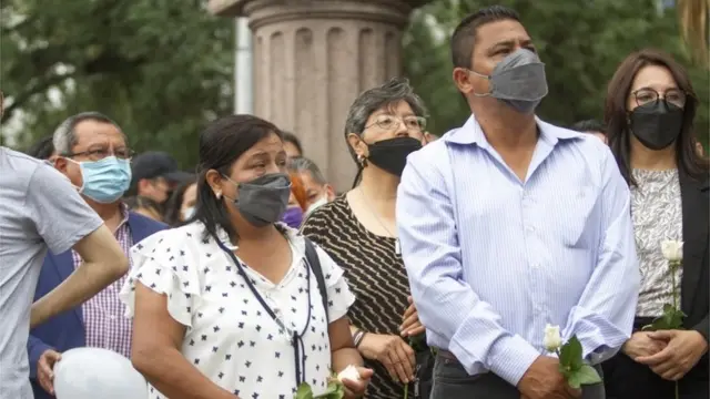 Mario Escobar y Dolores Bazaldua
