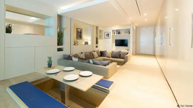 Studio YO! Home yang baru bisa berubah menjadi empat ruang berbeda.