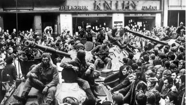 Радянські танки в Чехословаччині