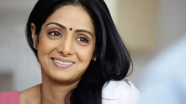 "ஸ்ரீதேவி குளியல் தொட்டியில் மூழ்கி உயிரிழந்தார்"