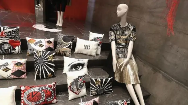 கருப்பான, பருமனான பெண்கள் மீது ஏன் இவ்வளவு வேறுபாடு?