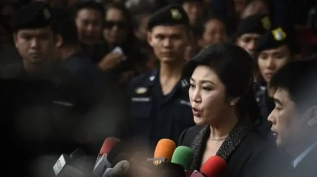 ยิ่งลักษณ์ ชินวัตร