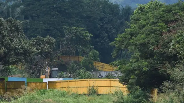 लक्ष्मीबाई, Lakshmibai, Metro, SRA, आदिवासी, प्रजापूरपाडा, मुंबई, चकाला, PRAJAPURPADA