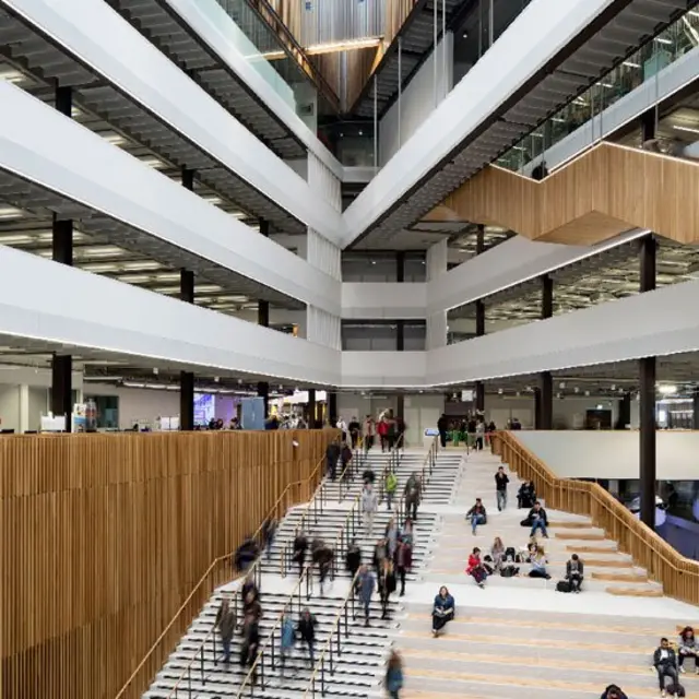 Interior del Colegio de la Ciudad de Glasgow