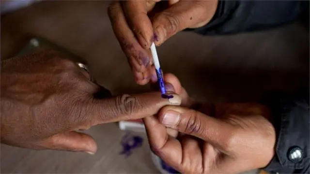 પ્રતીકાત્મક તસવીર