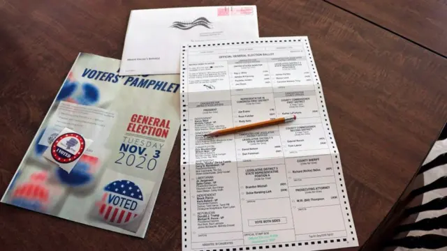 Boleta de voto ausente.