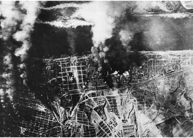 సోవియట్ రష్యాపై హిట్లర్ దాడికి కారణమేంటి?