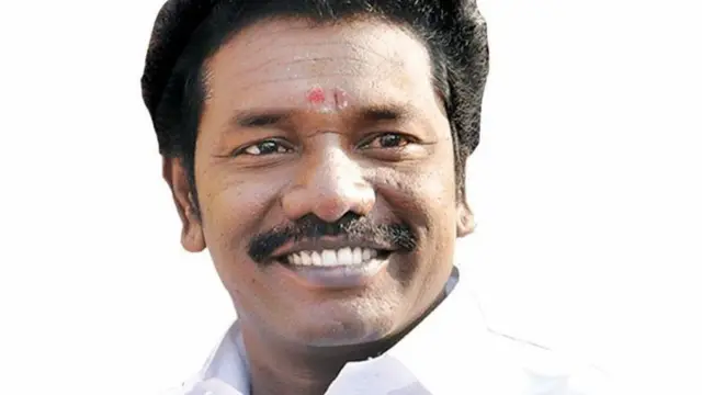 கருணாஸ்