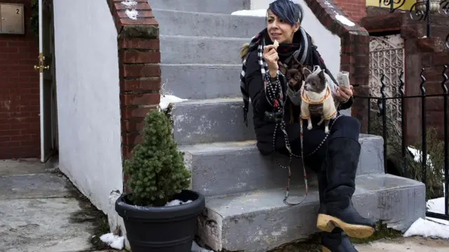 Есть маленькими порциями, но часто - гораздо полезней для здоровья, чем обедать один раз тремя большими блюдами, убеждена Монрой