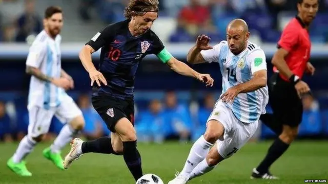 ਅਰਜਨਟੀਨਾ ਖਿਲਾਫ ਕ੍ਰੋਏਸ਼ੀਆ ਵੱਲੋਂ ਆਂਤੇ ਰੋਬਿਚ, ਲੁਕਾ ਮੋਡ੍ਰਿਚ ਅਤੇ ਇਵਾਨ ਰਾਕਿਟਿਕ ਨੇ ਗੋਲ ਕੀਤੇ