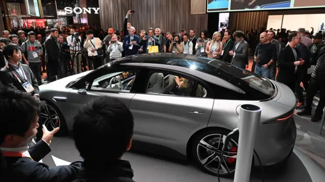 Автомобиль SONY