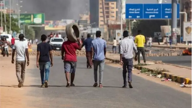 One government ministry dey call on pipo to stage peaceful protests