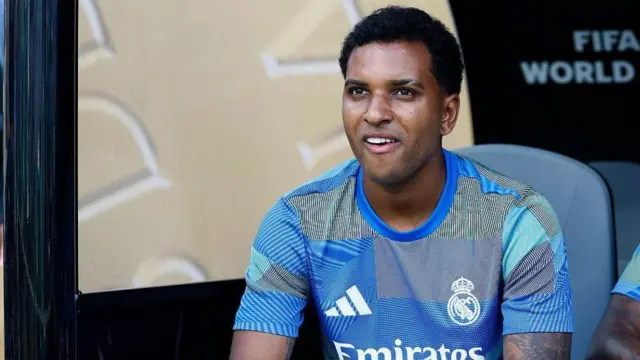 رودریگو در شکست چهار بر صفر رئال مقابل پاری‌سن‌ژرمن در نیمه‌نهایی جام جهانی باشگاه‌ها روی نیمکت نشست