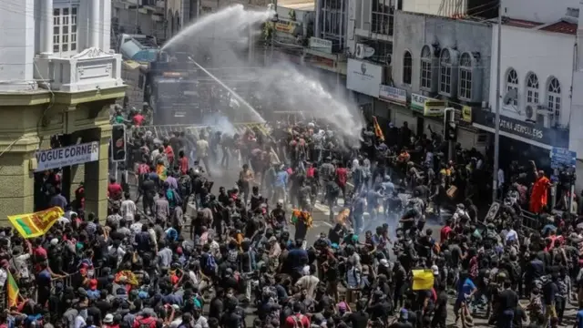 શ્રીલંકા આર્થિક સંકટ