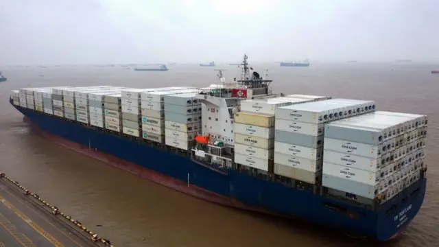 Navio com exportações chinesas