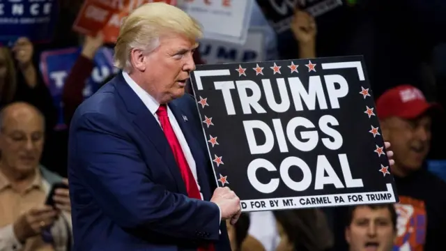 Trump ameahidi kuboresha uhusiano na rais wa Urusi Vladimir Putin