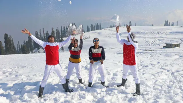 குளிர்கால சுற்றுலா 