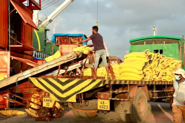 Fertiliser being loaded to a lorry in Sri Lanka