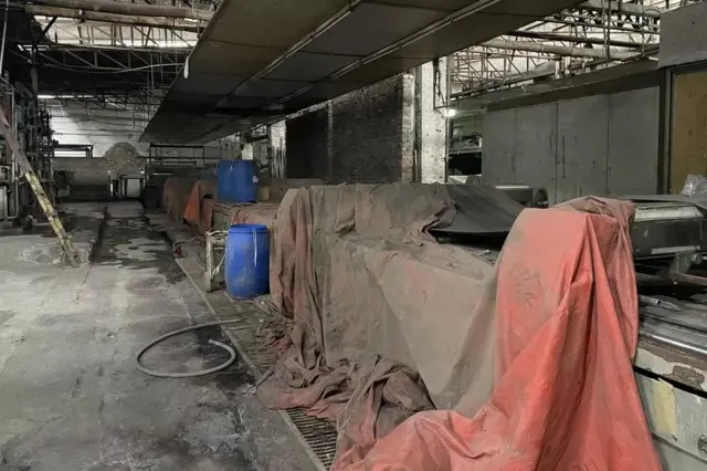 फ़ैक्ट्री