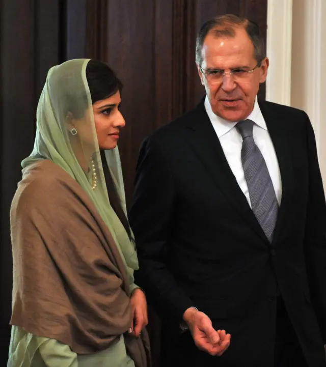 रूसी विदेश मंत्री के साथ पूर्व पाकिस्तानी विदेश मंत्री