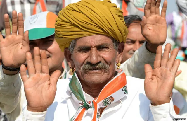 સભાની તસવીર