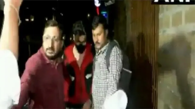 आर्यन आणि अरबाजला NCB कार्यालयात हाताला पकडून घेऊन जाताना सर्वांनी पाहिलेला चेहरा म्हणजे मनीष भानुशाली.