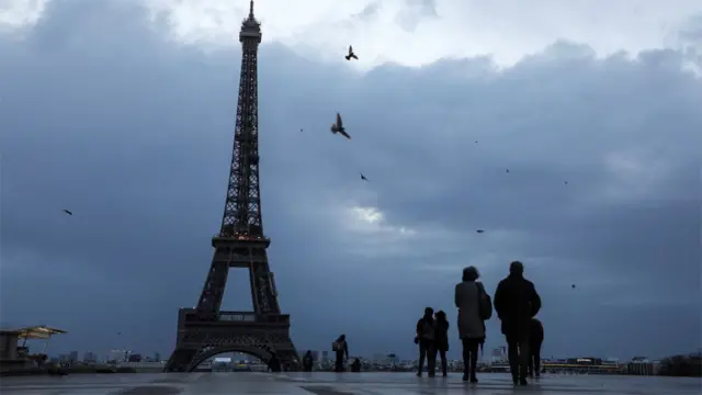 Эйфелева башня