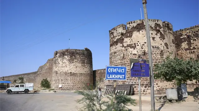 'શ્રી યદુવંશ પ્રકાશ'માં ઉલ્લેખ પ્રમાણે ઈ.સ. 1813 (વિક્રમ સંવત 1870) આસપાસ પ્લૅગને કારણે ફતેહ મહંમદનું અવસાન થયું.