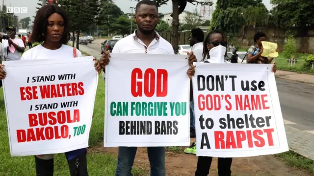 Awọn to gbe akọle dani