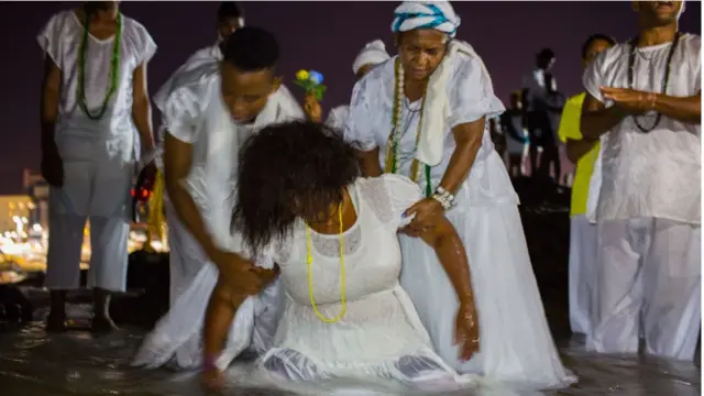 Orilẹ-ede Naijiria nikan kọ ni ẹya Yoruba wa. Awọn eeyan yii n ṣe ọdun Iyemọja lorilẹ-ede Brazil.