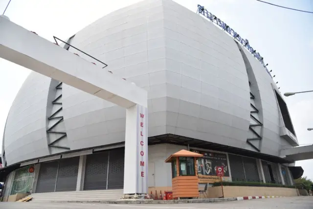 สนามมวยลุมพินี