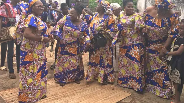 Awọn alasọ ankoo n jo lasiko ọdun ileya