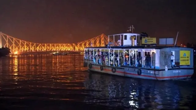 बंगाल, पंतप्रधान नरेंद्र मोदी, ममता बॅनर्जी, ममता बॅनर्जी