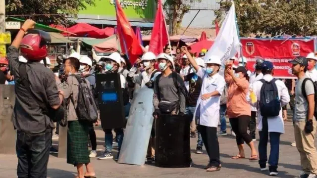 defence Team မှာ ပါဝင်တဲ့ ကိုသီဟတင်ထွန်း