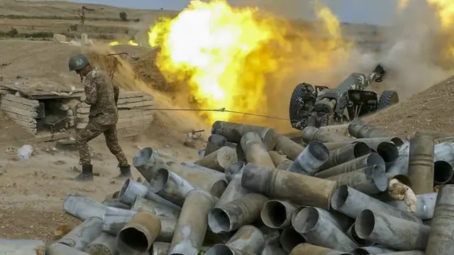 नागोर्नो-काराबाख़ में जारी जंग