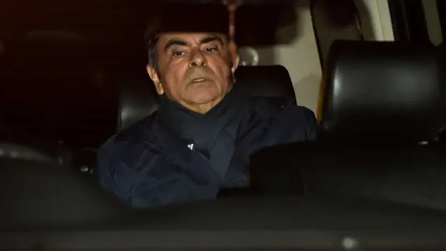 کارلوس گون پاییز گذشته در توکیو بازداشت و ۱۰۸ روز در زندان بود