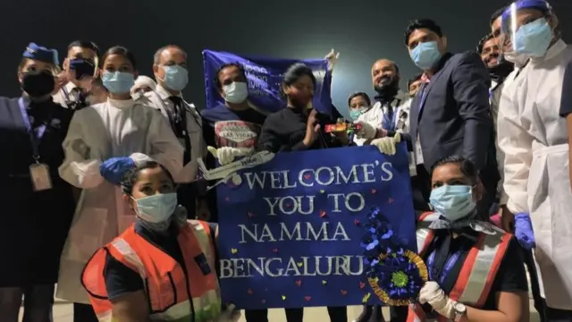 విమానంలో ప్రసవం