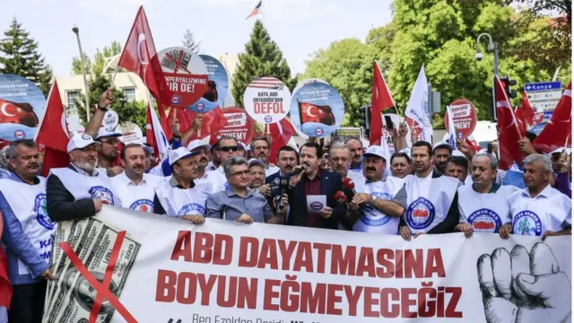 Эндрю Брансон