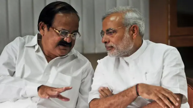 प्रधानमंत्री नरेंद्र मोदी और वेंकैया नायडू