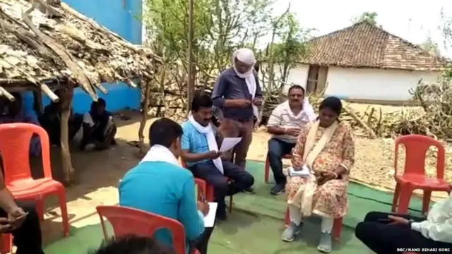 अधिकारी