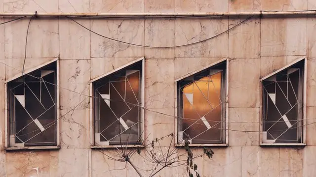 طرح ویژه بعضی از حفاظها با معماری کل ساختمان در رابطه است