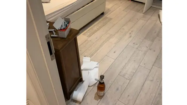 Rubbish left in flat