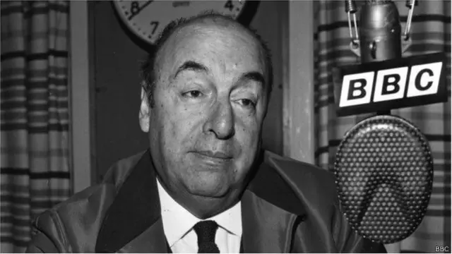 पाब्लो नरूदा साहित्य जगत में एक प्रमुख हस्ताक्षर रहे.