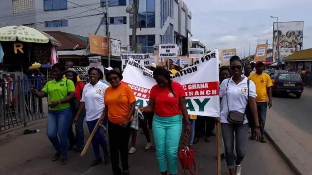 Pipo dey protest