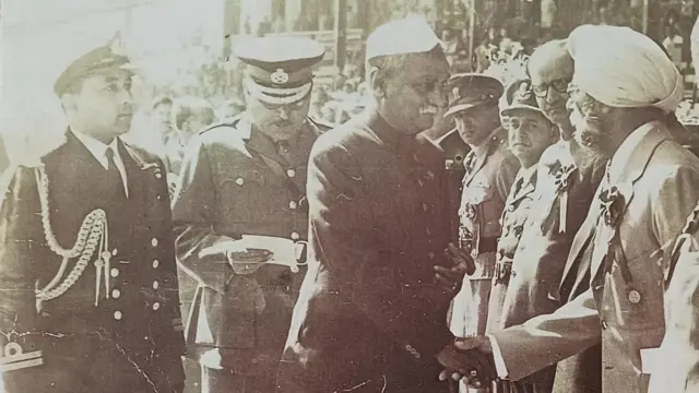 ਰਜਿੰਦਰ ਪ੍ਰਸ਼ਾਦ ਨਾਲ ਓਲੰਪੀਅਨ ਦਲੀਪ ਸਿੰਘ