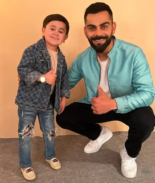 વિરાટ કોહલી સાથે અબ્દુ