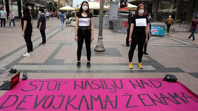 скуп у Нишу