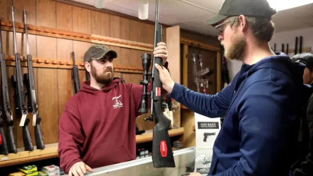 Venta de armas en Wyoming, Estados Unidos