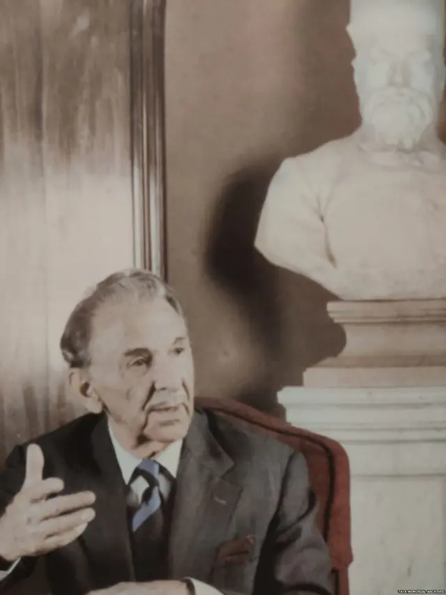 જેઆરડી ટાટા