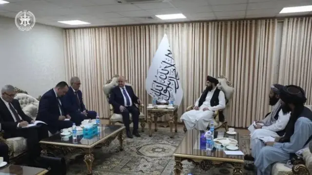 "Сув-энергетика соҳасидаги ҳамкорлик муҳимлиги яна бир бор қайд этилди", деб хабар берди Ўзбекистон Ташқи ишлар вазирлиги Ўзбекистон Президентининг ташқи сиёсат масалалари бўйича махсус вакили Абдулазиз Комилов раҳбарлигидаги ҳайъатнинг Афғонистонга сафари пайти.